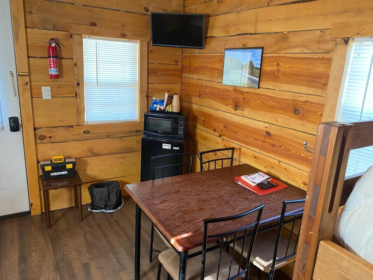Canal Cabins Paw Paw Extérieur photo