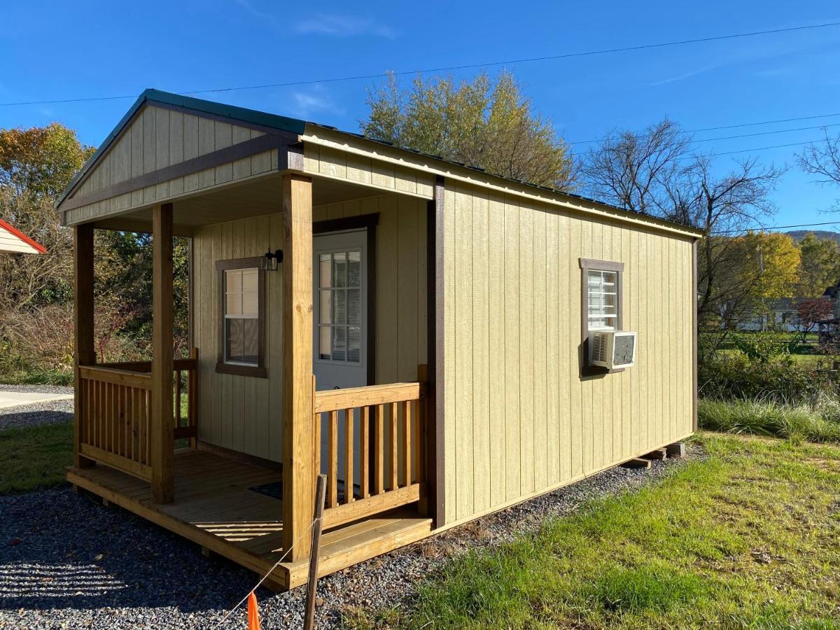 Canal Cabins Paw Paw Extérieur photo