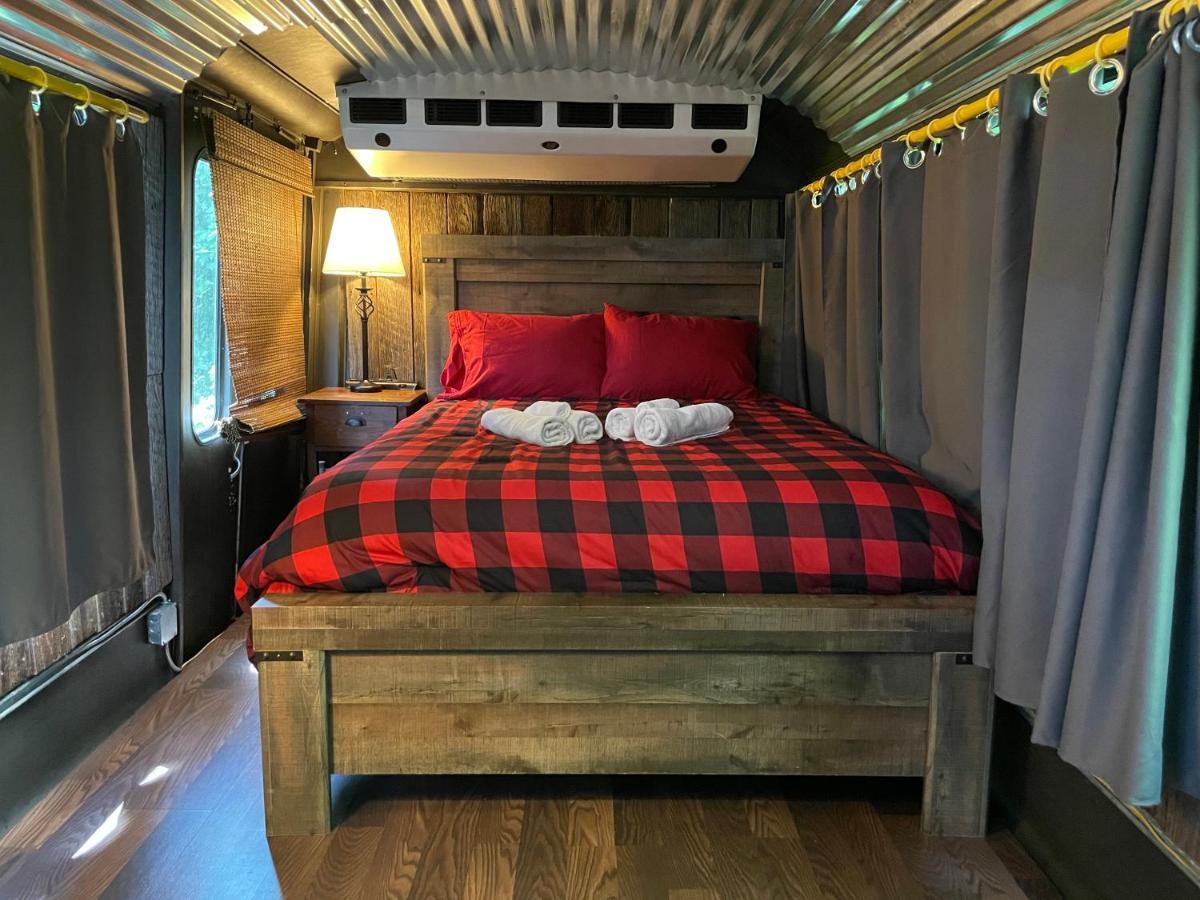 Canal Cabins Paw Paw Extérieur photo